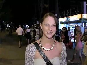 Các thiên thần của á ...