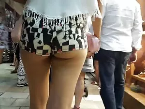 Dễ thương Taylor tha ...